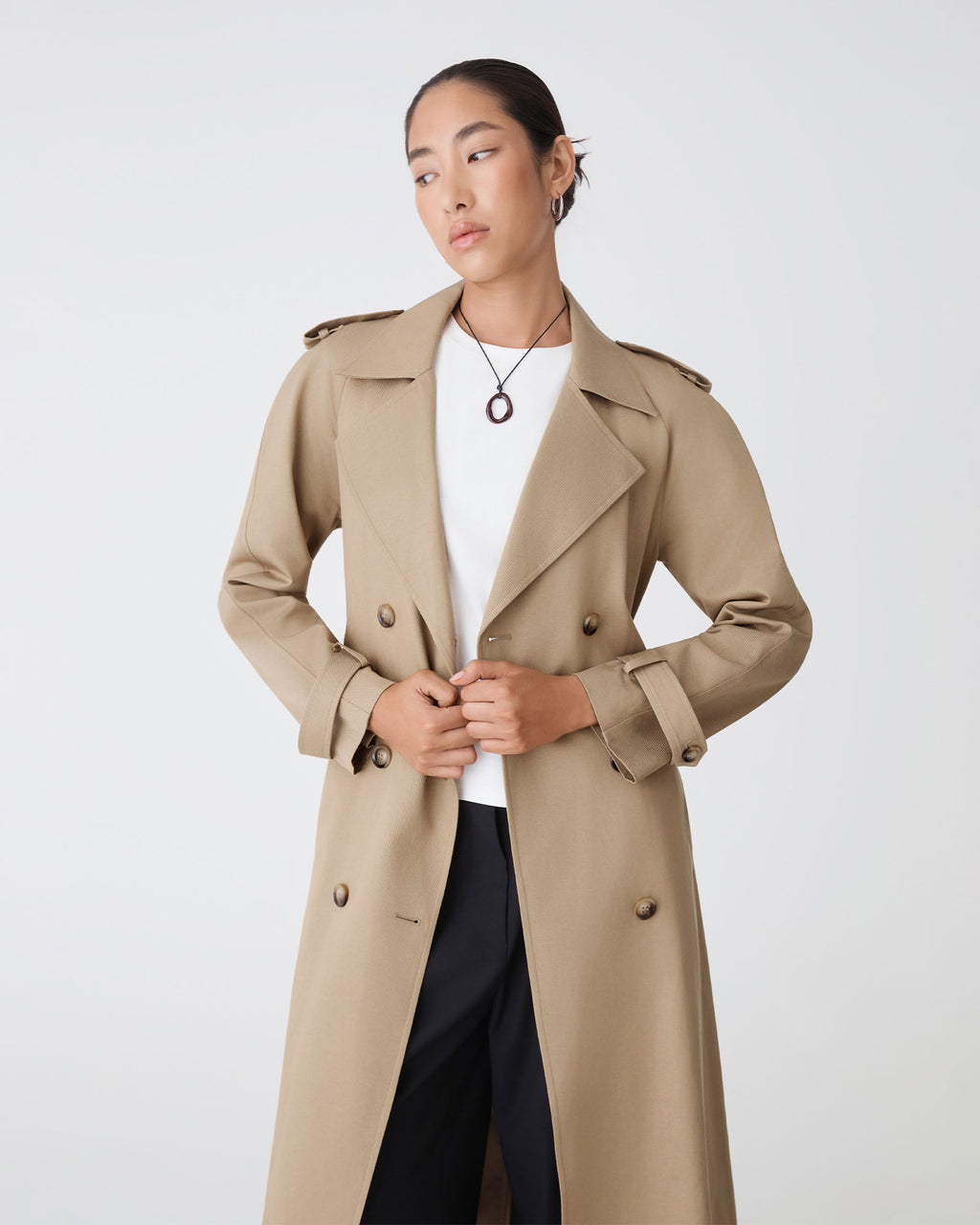 Bailey Trench Coat in beige — close-up view 2