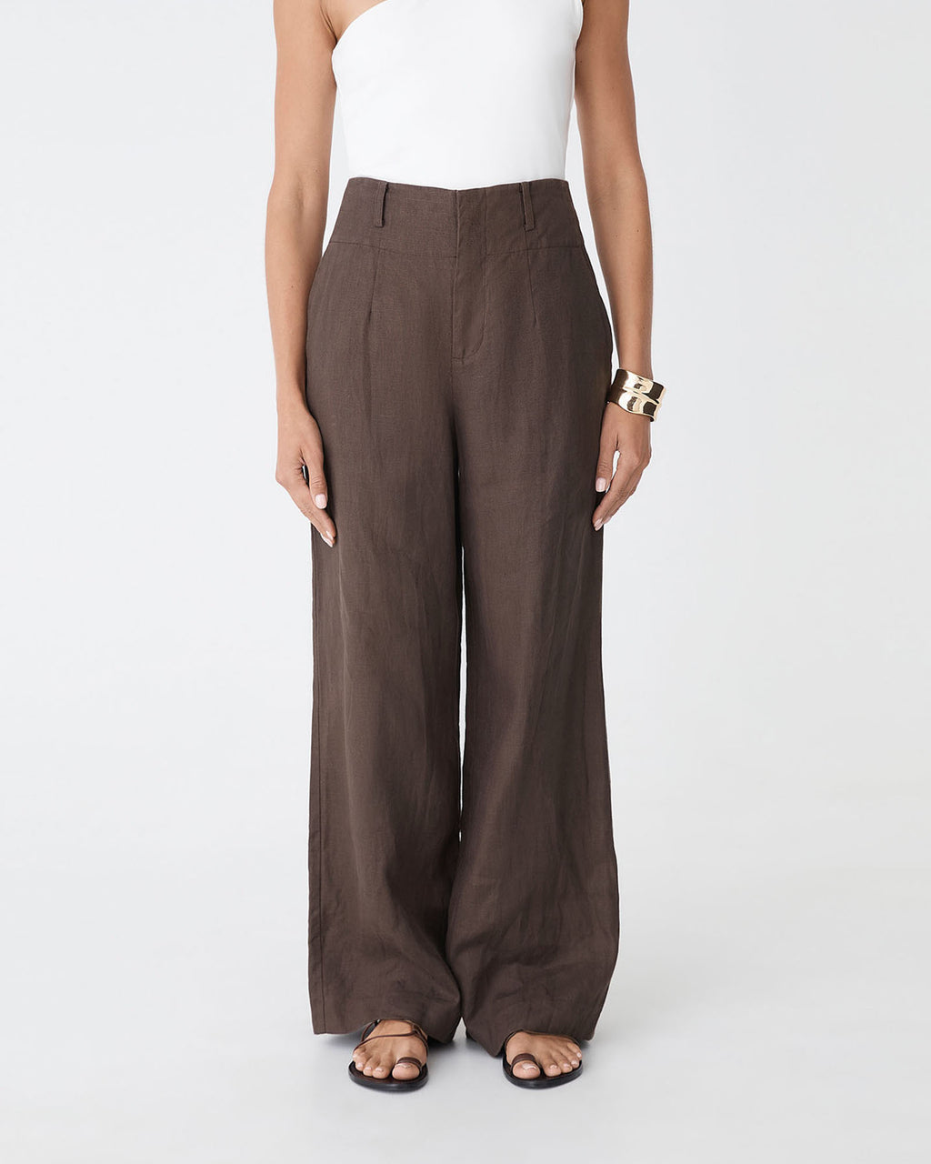 Ivy Linen Wide Leg Pants in chocolate — close-up view 3