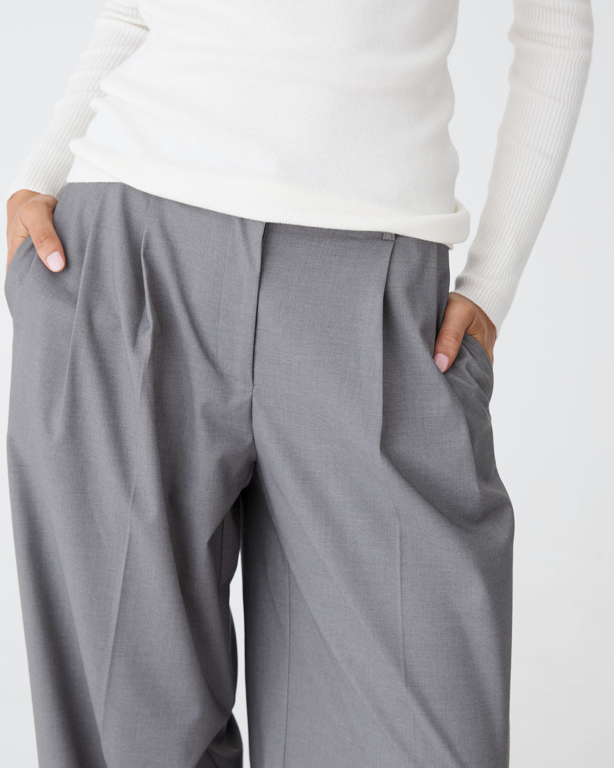 Matilda Relaxed Barrel Pants in melange grey — fabric detail