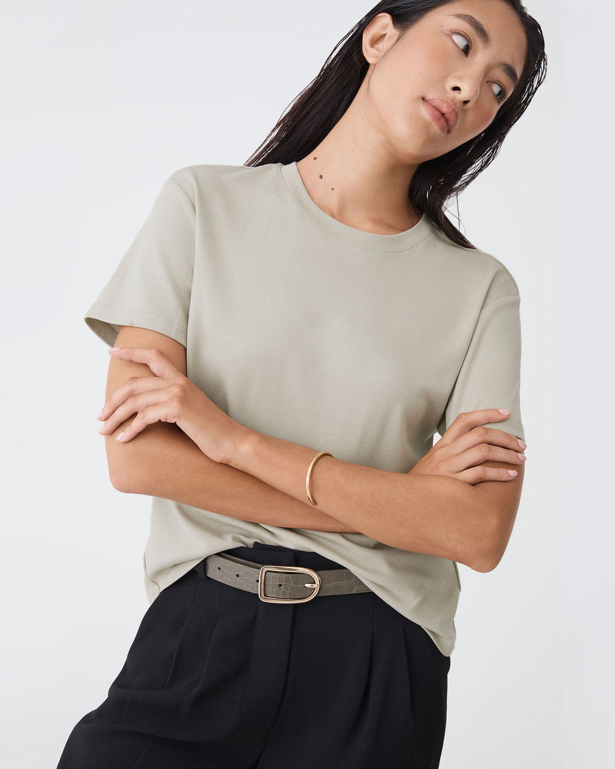 May Relaxed Cotton T-shirt in soft khaki — close-up view 2
