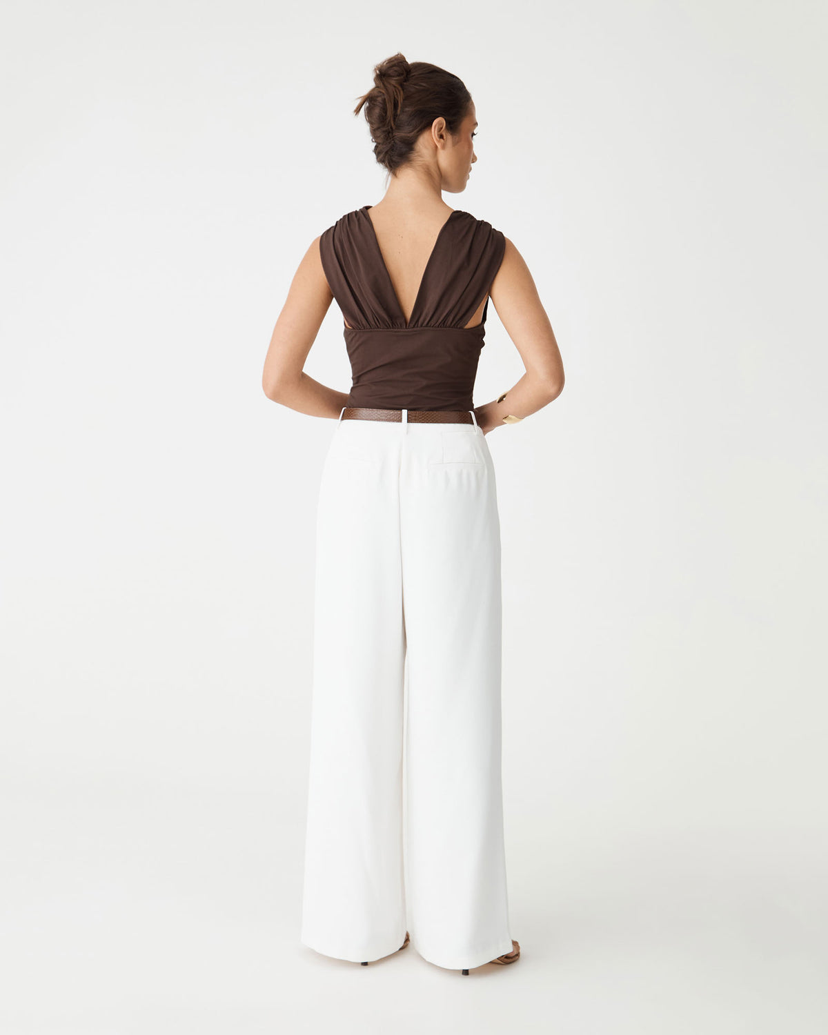 Back view showing the crossover gathered back detail in Fudge